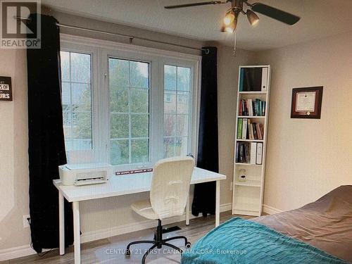 88 Homestead Crescent, London, ON - Indoor Photo Showing Bedroom