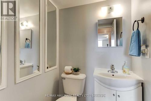 405 - 121 Trudelle Street, Toronto (Eglinton East), ON - Indoor Photo Showing Bathroom