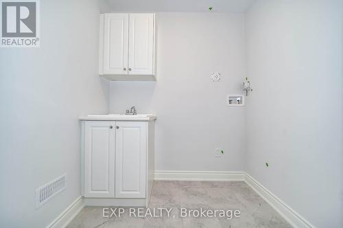 24 Alan Williams Trail, Uxbridge, ON - Indoor Photo Showing Other Room