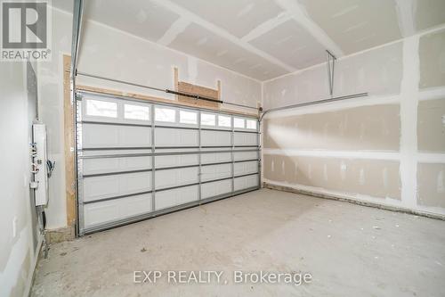 24 Alan Williams Trail, Uxbridge, ON - Indoor Photo Showing Garage