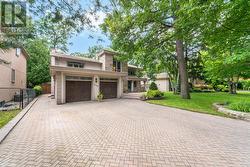 2130 AUTUMN BREEZE DRIVE N  Mississauga (Cooksville), ON L5B 1R4