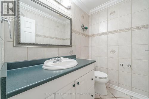 2130 Autumn Breeze Drive N, Mississauga, ON - Indoor Photo Showing Bathroom