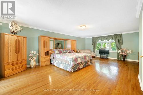 2130 Autumn Breeze Drive N, Mississauga, ON - Indoor Photo Showing Bedroom