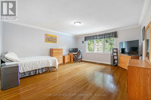 2130 Autumn Breeze Drive N, Mississauga, ON - Indoor Photo Showing Bedroom