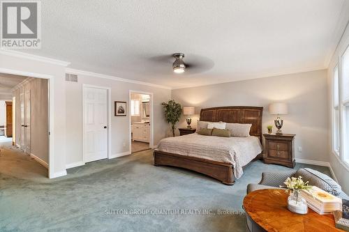 2940 Harvey Crescent, Mississauga, ON - Indoor Photo Showing Bedroom