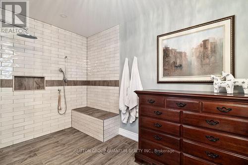 2940 Harvey Crescent, Mississauga, ON - Indoor Photo Showing Bathroom