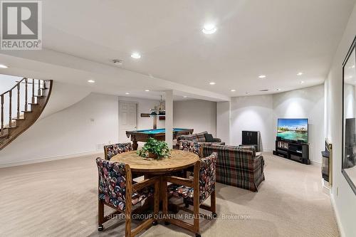 2940 Harvey Crescent, Mississauga, ON - Indoor Photo Showing Dining Room