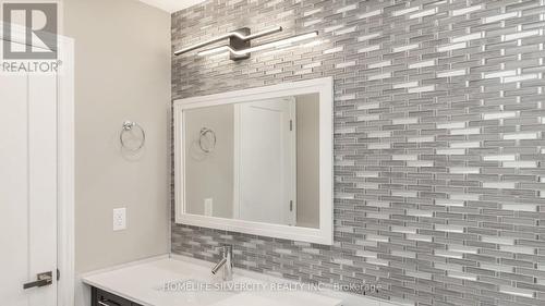 28 - 1616 Haig Boulevard, Mississauga, ON - Indoor Photo Showing Bathroom