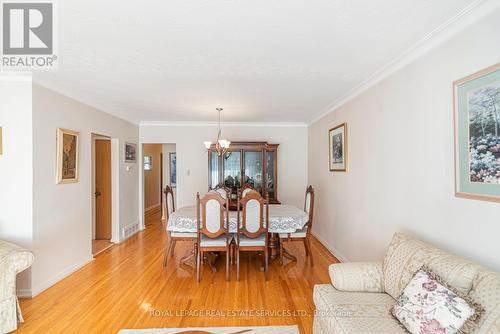 48 Faversham Crescent, Toronto, ON - Indoor