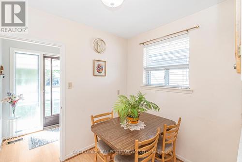 48 Faversham Crescent, Toronto, ON - Indoor Photo Showing Dining Room