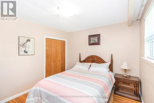 48 Faversham Crescent, Toronto, ON - Indoor Photo Showing Bedroom