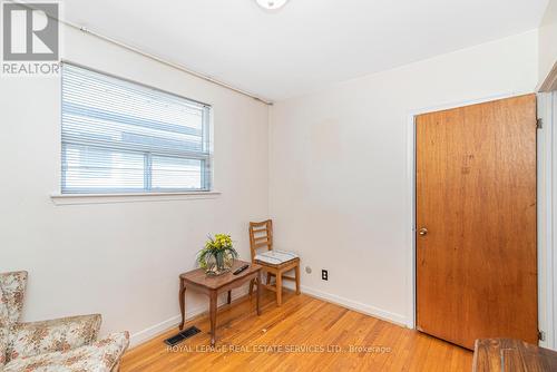 48 Faversham Crescent, Toronto, ON - Indoor