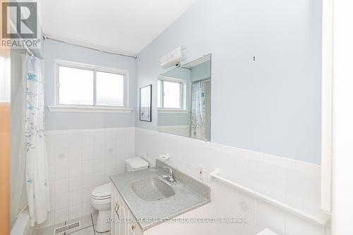 48 Faversham Crescent, Toronto, ON - Indoor Photo Showing Bathroom