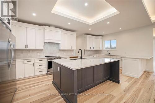 784 Daniel Crain Drive, Drummond/North Elmsley, ON - Indoor Photo Showing Kitchen With Upgraded Kitchen