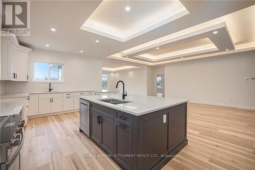 784 Daniel Crain Drive, Drummond/North Elmsley, ON - Indoor Photo Showing Kitchen With Double Sink