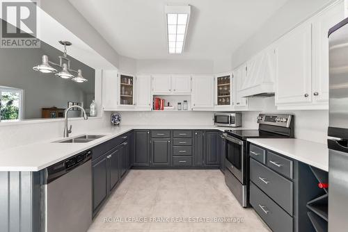 11 Gibson Place, Port Hope, ON - Indoor Photo Showing Kitchen With Double Sink