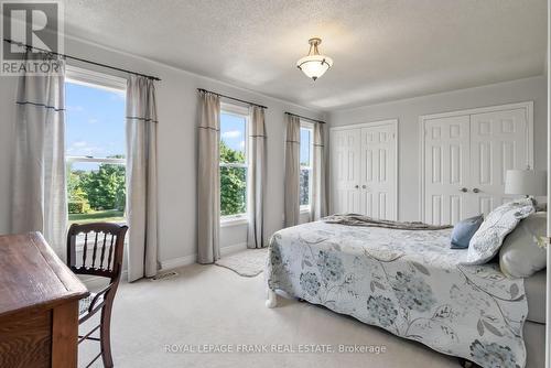 11 Gibson Place, Port Hope, ON - Indoor Photo Showing Bedroom