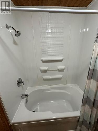 115 Sandy Point Road, Norris Arm, NL - Indoor Photo Showing Bathroom