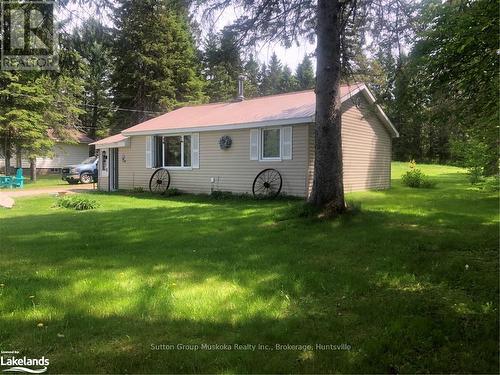 25 Doe Lake Road, Armour, ON - Outdoor