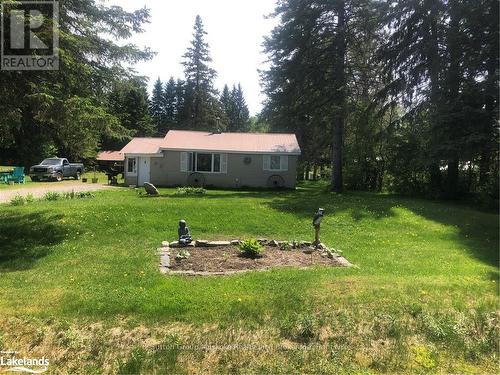 25 Doe Lake Road, Armour, ON - Outdoor