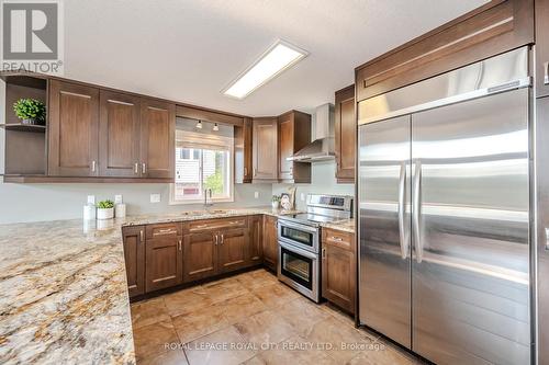 40 Ingram Drive, Guelph (Waverley), ON - Indoor Photo Showing Kitchen