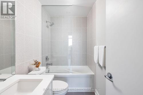 511 - 75 The Donway W, Toronto (Banbury-Don Mills), ON - Indoor Photo Showing Bathroom