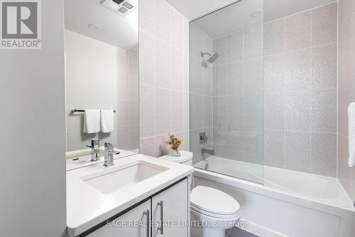 511 - 75 The Donway W, Toronto (Banbury-Don Mills), ON - Indoor Photo Showing Bathroom