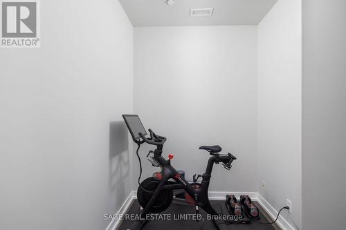 511 - 75 The Donway W, Toronto (Banbury-Don Mills), ON - Indoor Photo Showing Gym Room