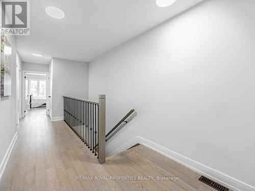 312 Anderson Avenue, Oshawa, ON - Indoor Photo Showing Bathroom