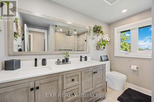 827 Fernhill Boulevard, Oshawa (Northglen), ON - Indoor Photo Showing Bathroom