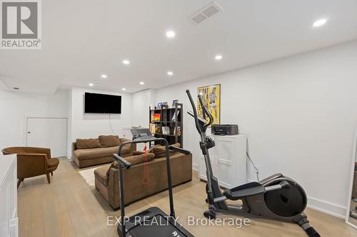 827 Fernhill Boulevard, Oshawa (Northglen), ON - Indoor Photo Showing Gym Room