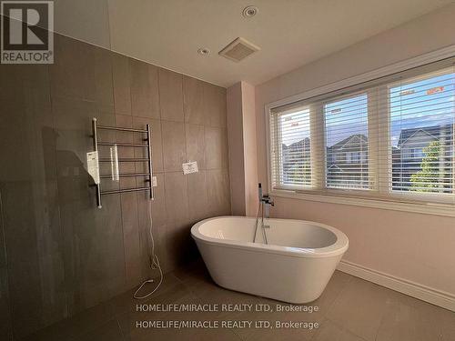 52 Cider Crescent, Richmond Hill, ON - Indoor Photo Showing Bathroom