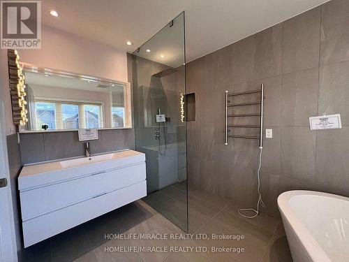 52 Cider Crescent, Richmond Hill, ON - Indoor Photo Showing Bathroom