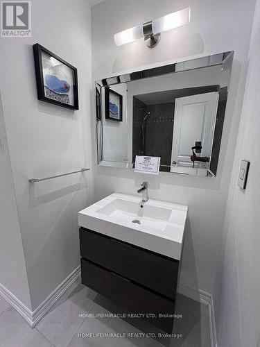 52 Cider Crescent, Richmond Hill, ON - Indoor Photo Showing Bathroom