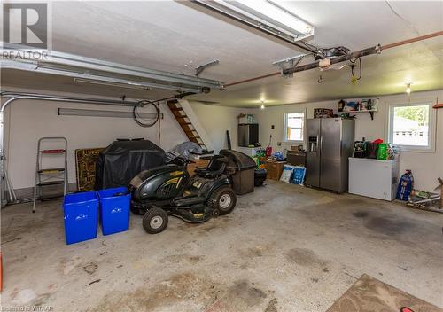 30 Norfolk Street, Otterville, ON - Indoor Photo Showing Garage