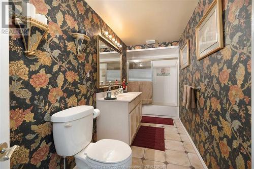 12246 Lessard, Tecumseh, ON - Indoor Photo Showing Bathroom