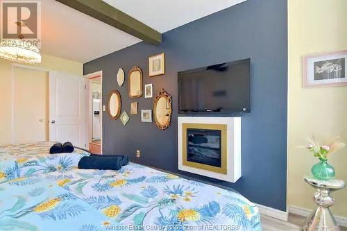 417 Pearse Road, Kingsville, ON - Indoor Photo Showing Bedroom