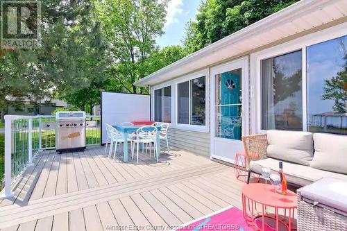 417 Pearse Road, Kingsville, ON - Outdoor With Deck Patio Veranda With Exterior