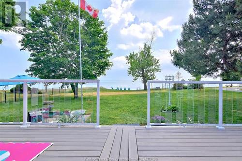 417 Pearse Road, Kingsville, ON - Outdoor With Deck Patio Veranda