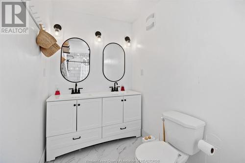 474 Simcoe, Amherstburg, ON - Indoor Photo Showing Bathroom