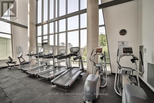 2404 - 170 Fort York Boulevard, Toronto, ON - Indoor Photo Showing Gym Room