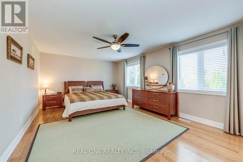 2395 Thruxton Drive, Oakville (Iroquois Ridge North), ON - Indoor Photo Showing Bedroom