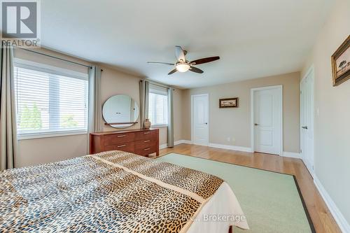 2395 Thruxton Drive, Oakville, ON - Indoor Photo Showing Bedroom