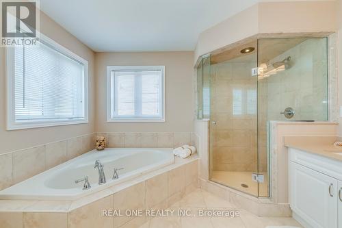 2395 Thruxton Drive, Oakville (Iroquois Ridge North), ON - Indoor Photo Showing Bathroom