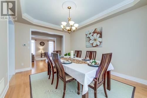 2395 Thruxton Drive, Oakville, ON - Indoor Photo Showing Dining Room