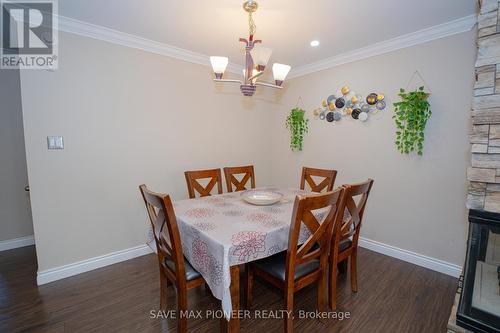 2 - 502 Barton Street, Hamilton (Stoney Creek), ON - Indoor Photo Showing Dining Room