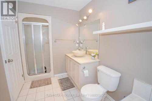 2 - 502 Barton Street, Hamilton (Stoney Creek), ON - Indoor Photo Showing Bathroom