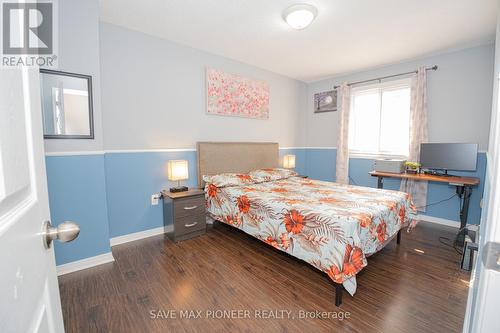 2 - 502 Barton Street, Hamilton (Stoney Creek), ON - Indoor Photo Showing Bedroom