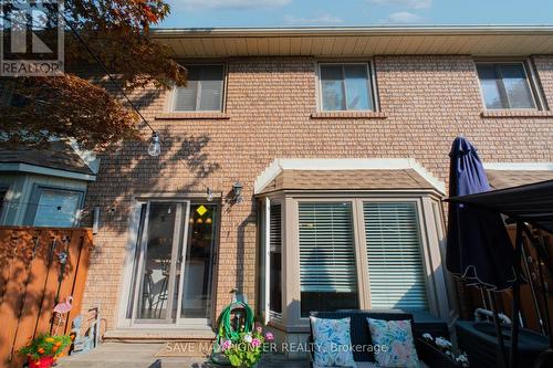 2 - 502 Barton Street, Hamilton (Stoney Creek), ON - Outdoor With Exterior