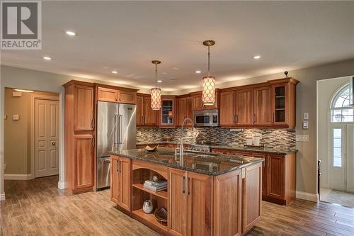 15 Platinum Place, Sudbury, ON - Indoor Photo Showing Kitchen With Stainless Steel Kitchen With Upgraded Kitchen